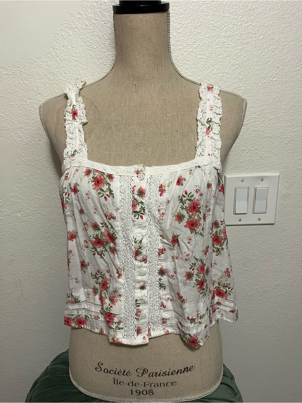 White Floral Crochet-Trim Tank Top - Women's